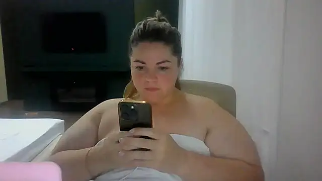 cute  cherry online show from July 21, 2026, 10:22 pm