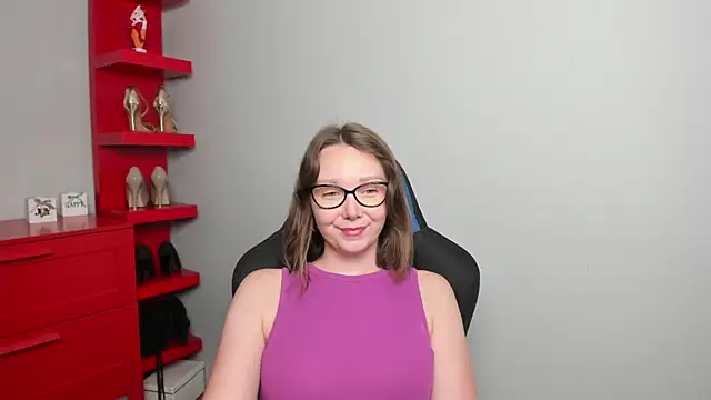 Cookie zoe online show from June 25, 2026, 5:34 am