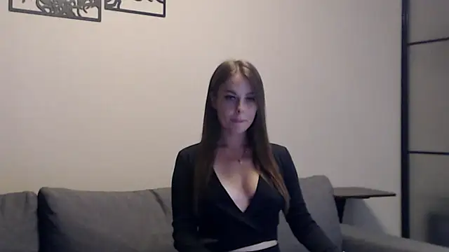 Melanie Scott Richerds online show from September 22, 2025, 8:15 pm