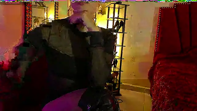 Cristina  Smith online show from September 22, 2025, 1:55 am