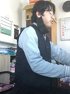 o0-69o online show from March 12, 2025, 4:19 am