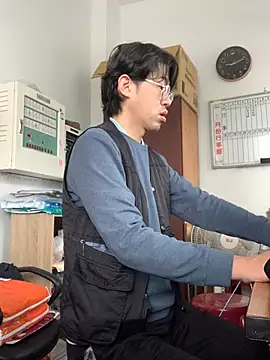 o0-69o online show from March 14, 2025, 1:16 am