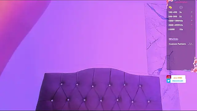 alysson 18 online show from September 30, 2025, 1:17 pm