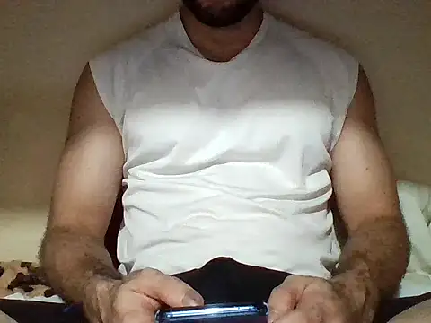 Snapshot of peneduro_19 chatting on March 6, 2026, 4:40 am peneduro 19 online show from March 6, 2026, 4:40 am
