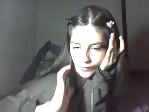 Snapshot of Insomniacl chatting on April 2, 2026, 4:08 am Insomniacl online show from April 2, 2026, 4:08 am