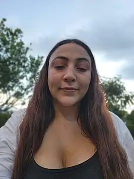 VickyHoult online show from June 20, 2026, 10:59 pm