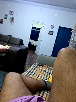 Snapshot of PhillDrake11 chatting on October 6, 2025, 3:51 am PhillDrake11 online show from October 6, 2025, 3:51 am