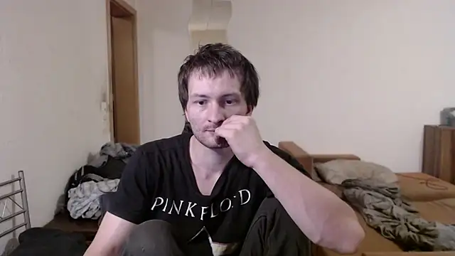 sexymann92 online show from October 26, 2025, 8:42 pm