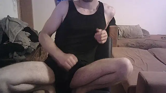 sexymann92 online show from October 3, 2025, 8:43 pm