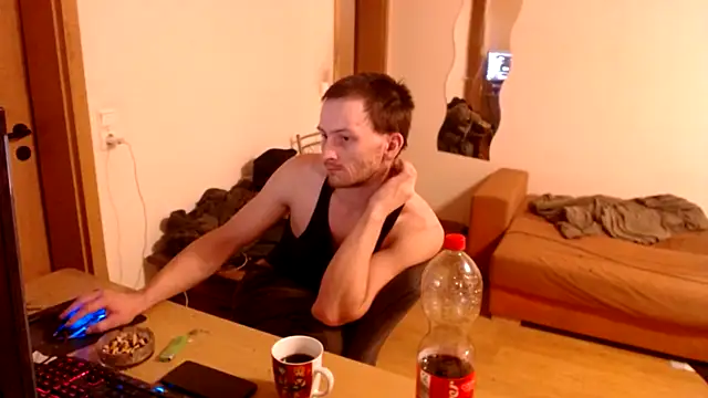 sexymann92 online show from February 4, 2026, 4:02 pm