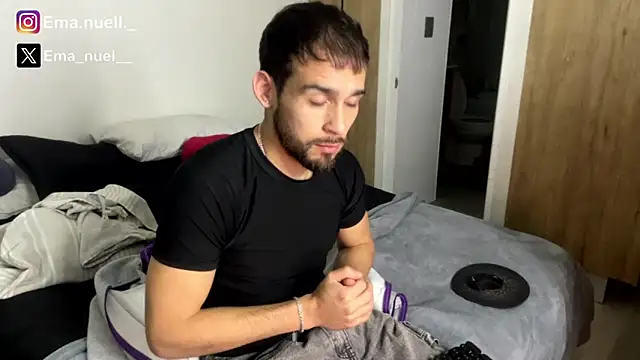 Emanuell   online show from April 25, 2026, 12:02 am