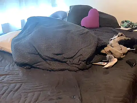 Emanuell   online show from January 18, 2026, 6:44 pm