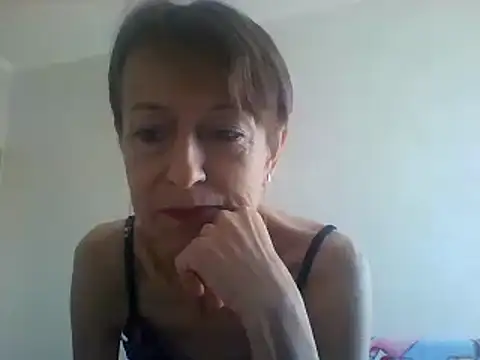 SwettyViktory online show from April 6, 2026, 2:51 pm