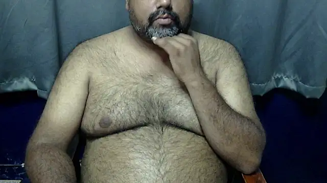 Snapshot of hairysubcub_70 chatting on May 11, 2026, 9:54 am hairysubcub 70 online show from May 11, 2026, 9:54 am