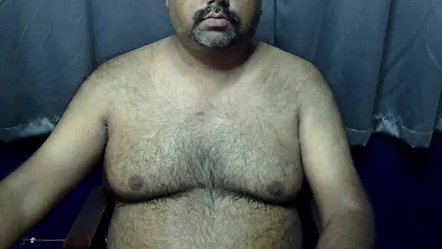 hairysubcub 70 online show from April 28, 2026, 6:07 am