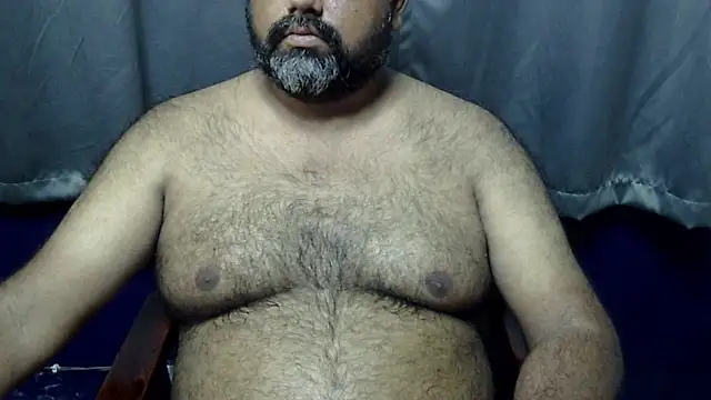 Snapshot of hairysubcub_70 chatting on June 4, 2026, 5:01 am hairysubcub 70 online show from June 4, 2026, 5:01 am