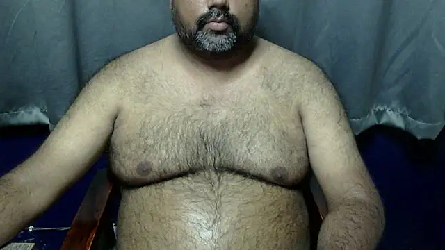 Snapshot of hairysubcub_70 chatting on May 11, 2026, 4:15 pm hairysubcub 70 online show from May 11, 2026, 4:15 pm