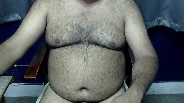 hairysubcub 70 online show from August 4, 2026, 4:50 am