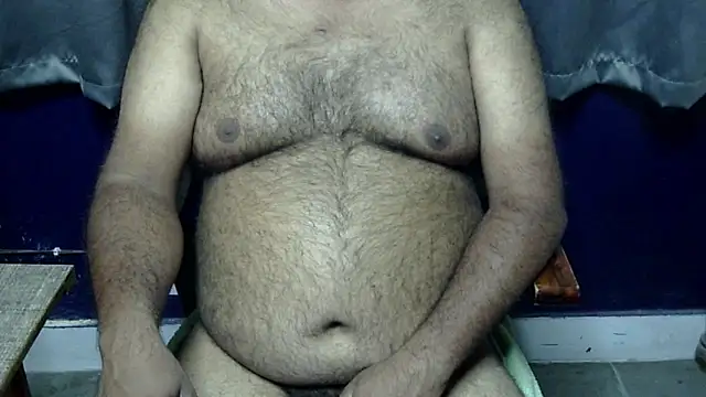 Snapshot of hairysubcub_70 chatting on May 10, 2026, 3:32 am hairysubcub 70 online show from May 10, 2026, 3:32 am