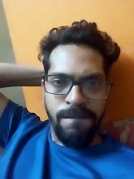 arhan3043 online show from March 15, 2025, 4:32 pm