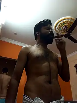 arhan3043 online show from December 8, 2024, 5:01 pm