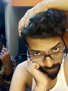 arhan3043 online show from January 18, 2025, 3:38 pm