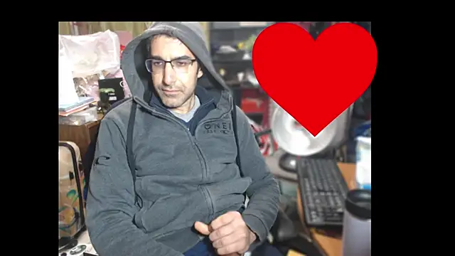 Gsmile1 online show from January 11, 2026, 12:23 pm