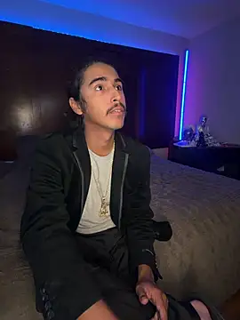 Snapshot of jrrichforever chatting on March 27, 2026, 1:47 am jrrichforever online show from March 27, 2026, 1:47 am