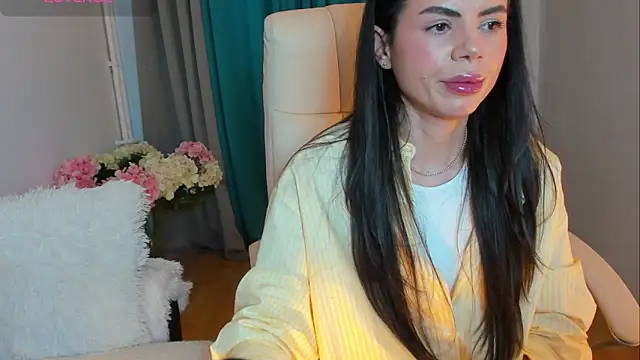 BellaAnna30 online show from March 10, 2025, 12:49 pm