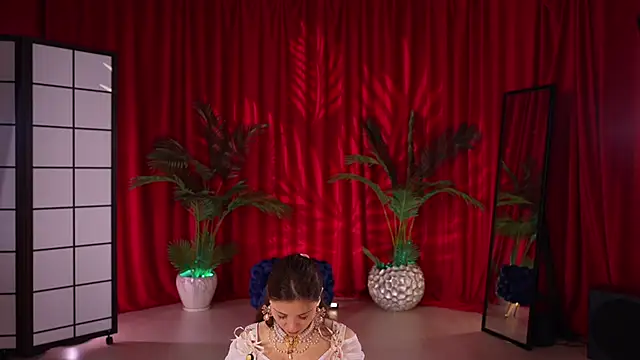 KittyCaitlin online show from October 14, 2025, 11:25 pm