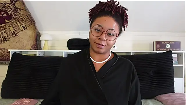 -khayaparker online show from March 1, 2026, 5:02 pm