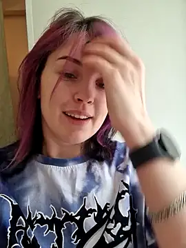 LazyTanukii online show from January 20, 2025, 4:10 am