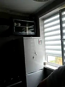 LazyTanukii online show from October 7, 2025, 6:14 am