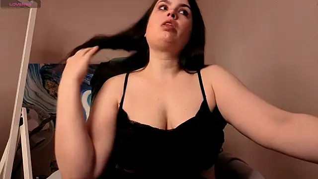 BattyMoll online show from November 16, 2025, 3:39 pm