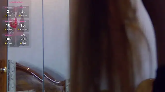 NicolePlay online show from March 13, 2025, 9:21 am