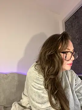 FemDom RubyKnightXXO online show from December 4, 2025, 4:17 pm