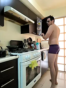 towers j online show from September 17, 2025, 4:31 pm