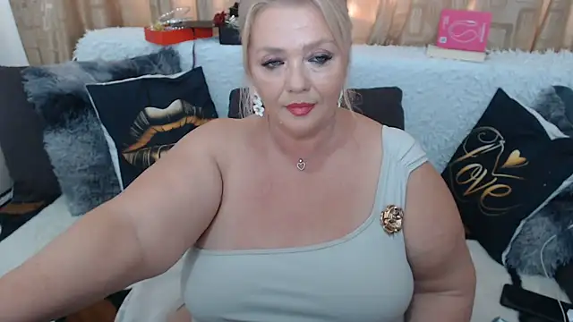 MsMelyssaxx online show from June 7, 2026, 4:07 am