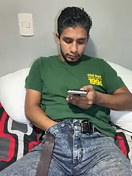 Darkdickhard online show from October 17, 2025, 3:21 am