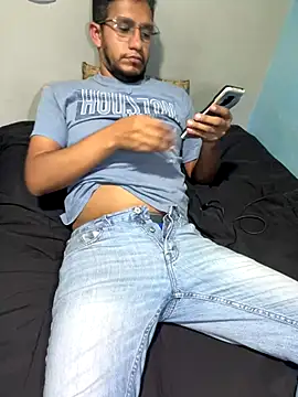 Darkdickhard online show from October 2, 2025, 3:43 am