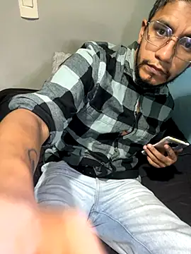 Darkdickhard online show from September 28, 2025, 3:46 am