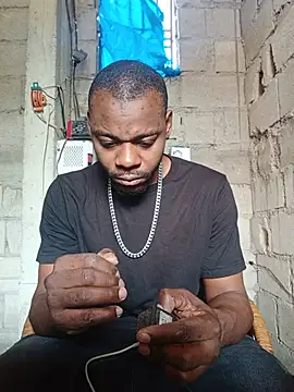 Tirichexxx online show from June 15, 2026, 11:43 am
