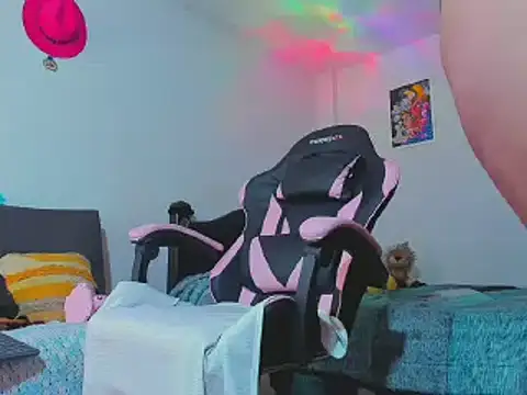 Snapshot of MARIANAWEED chatting on March 26, 2026, 7:56 pm MARIANAWEED online show from March 26, 2026, 7:56 pm