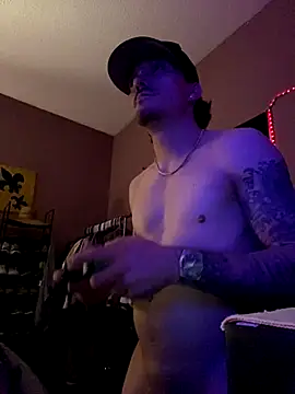 Snapshot of Jbizzle247 chatting on December 14, 2025, 1:12 am Jbizzle247 online show from December 14, 2025, 1:12 am