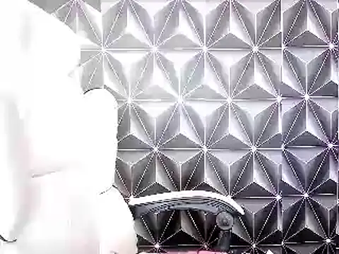 Snapshot of IndianDelia chatting on January 6, 2026, 6:17 am IndianDelia online show from January 6, 2026, 6:17 am