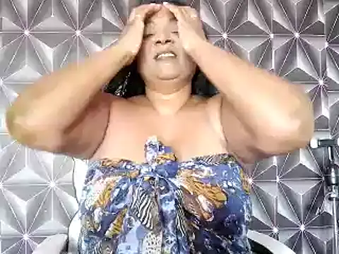 Snapshot of IndianDelia chatting on February 4, 2026, 7:03 am IndianDelia online show from February 4, 2026, 7:03 am