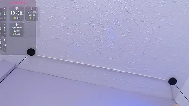 BeckyAnders online show from September 18, 2025, 4:54 pm