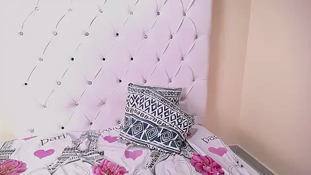 Ana Girl Nasty online show from February 25, 2025, 9:37 pm