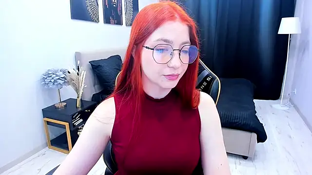  FireInMySoul  online show from November 17, 2025, 7:40 pm