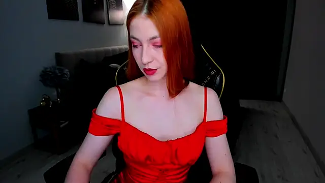 Snapshot of _FireInMySoul_ chatting on June 11, 2026, 7:11 pm FireInMySoul online show from June 11, 2026, 7:11 pm